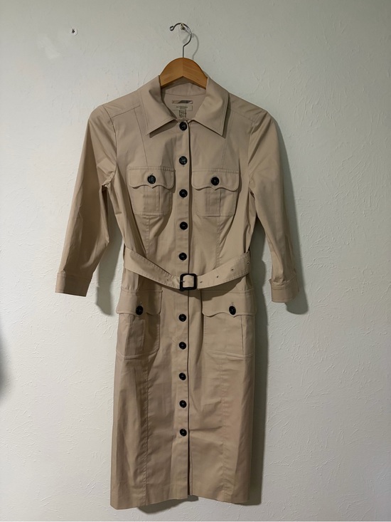 Burberry Dresses & Skirts - Burberry London Trench Dress Women's Beige with Black Buttons Size8
